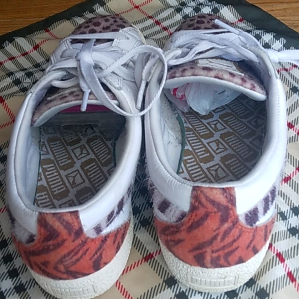 PUMA SNEAKERS